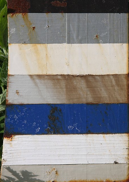 rost50.JPG (434.83 KiB) 71476 mal betrachtet Und die untere Hälfte